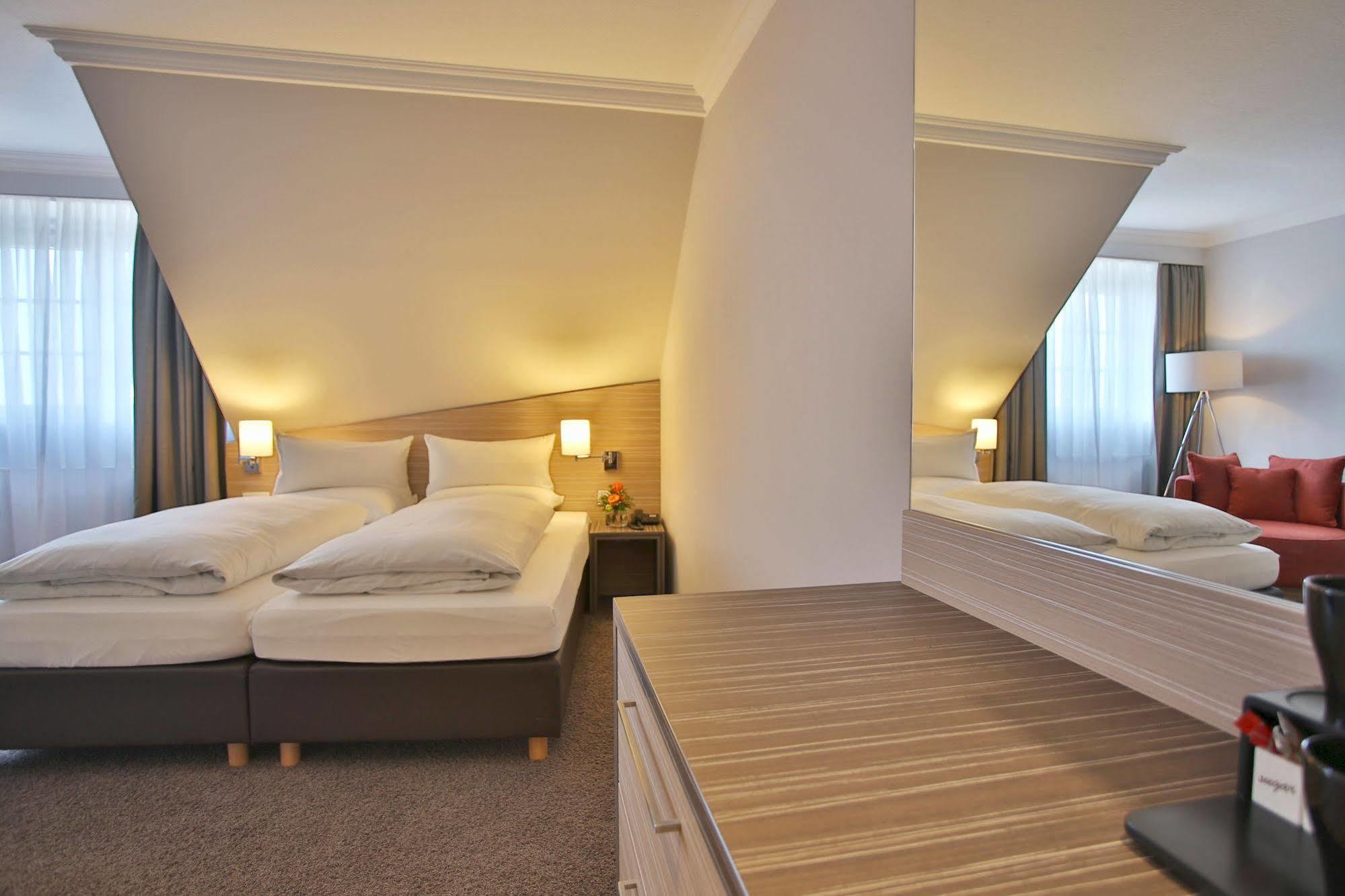 Boutiquehotel Myn Utspann Husum  Zewnętrze zdjęcie